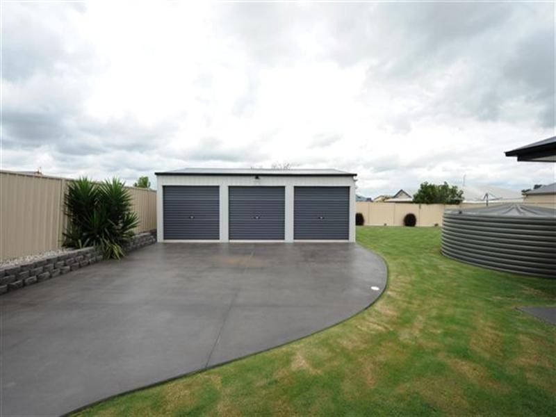 7 Whitman Street, Westbrook QLD 4350