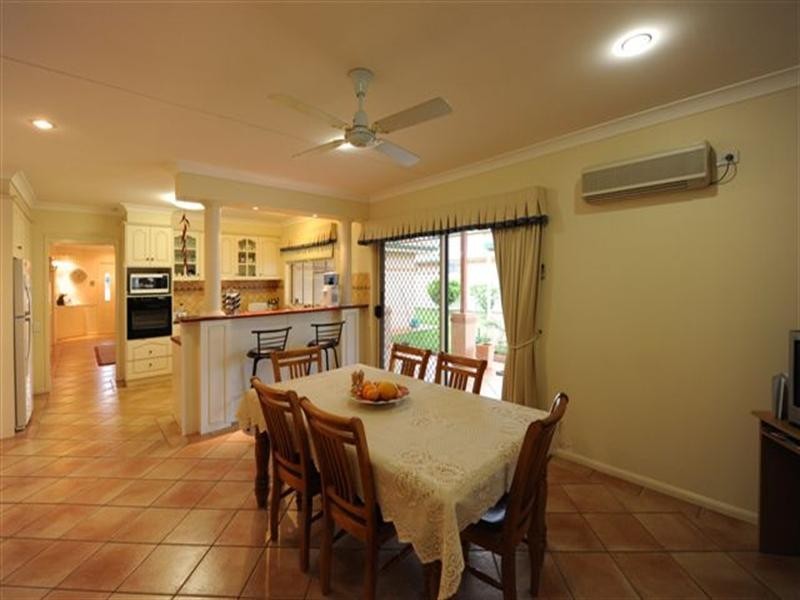 214 Spring Street, Middle Ridge QLD 4350