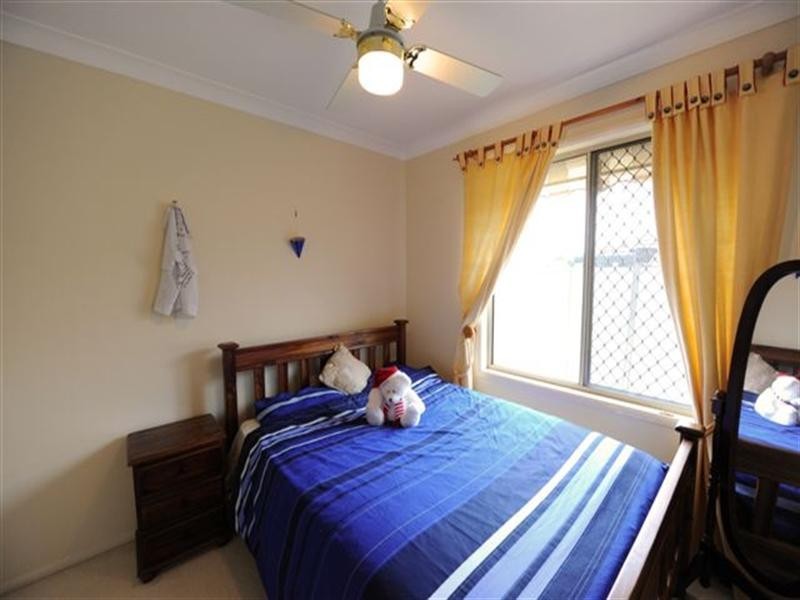 214 Spring Street, Middle Ridge QLD 4350