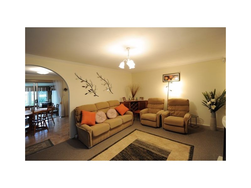 11 Gloucester Crescent, Darling Heights QLD 4350