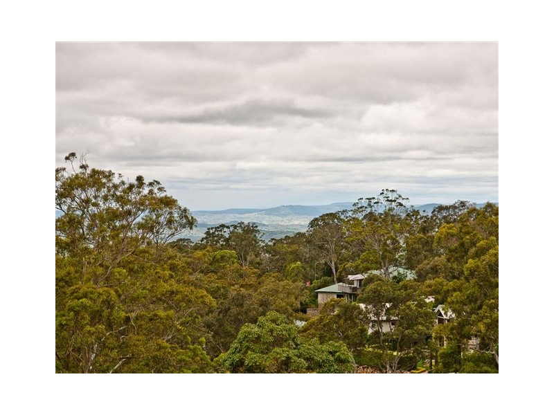 21 Robertson Crescent, Toowoomba QLD 4350