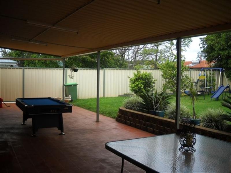 44 Buckland Street, Harristown QLD 4350