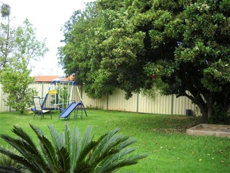 44 Buckland Street, Harristown QLD 4350