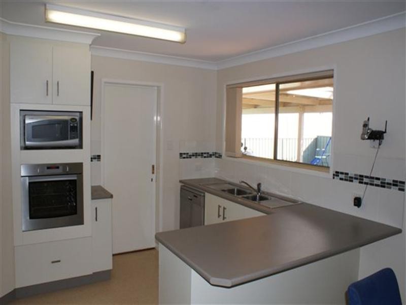 13 Nimrod Court, Wilsonton QLD 4350