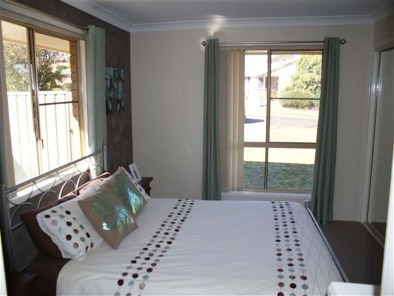 13 Nimrod Court, Wilsonton QLD 4350