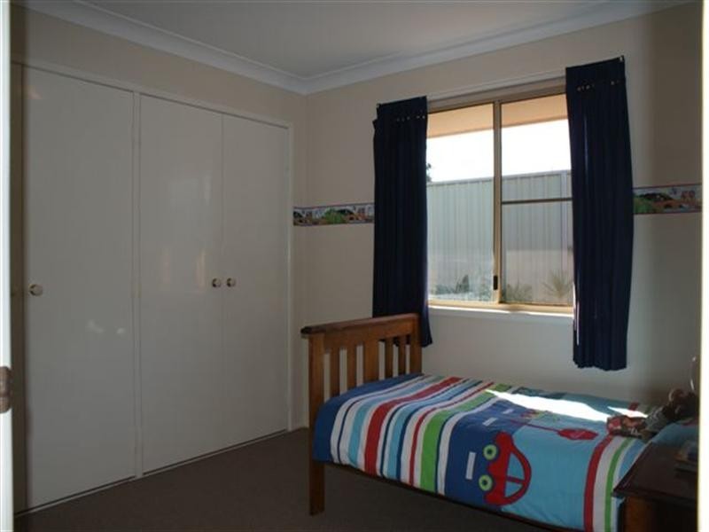 13 Nimrod Court, Wilsonton QLD 4350