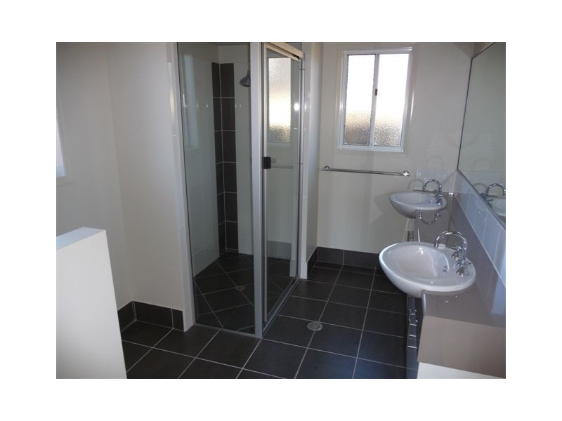 2 Hendra Court, Highfields QLD 4352