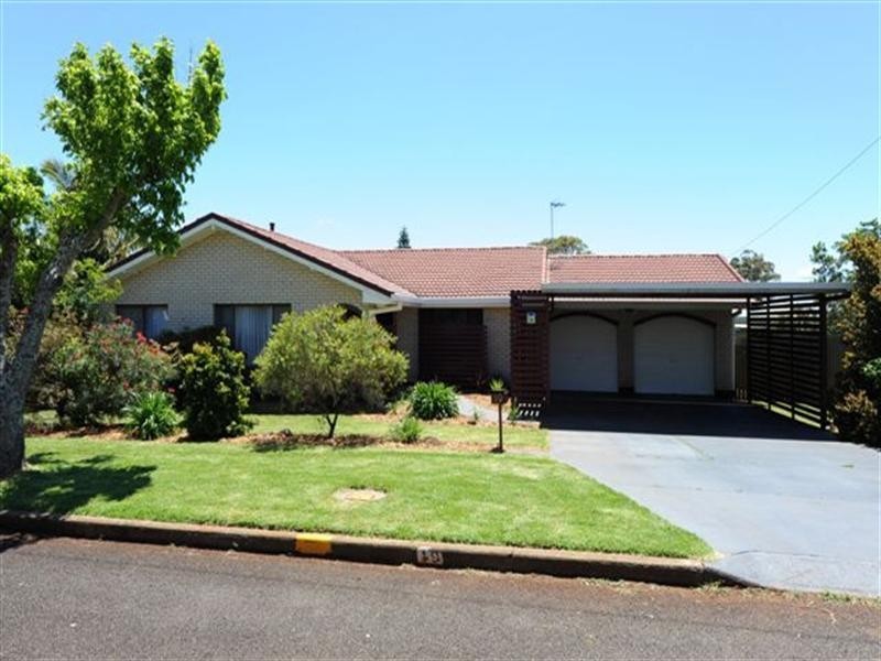 19 Noack Street, Harristown QLD 4350