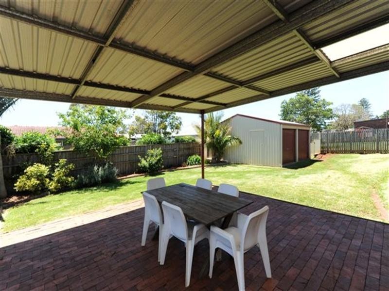 19 Noack Street, Harristown QLD 4350