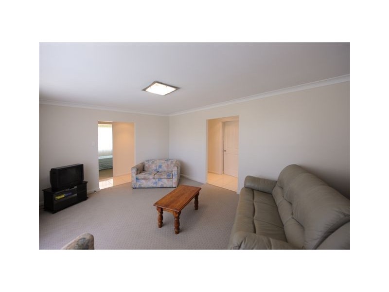 43 Flinders Street, Centenary Heights QLD 4350