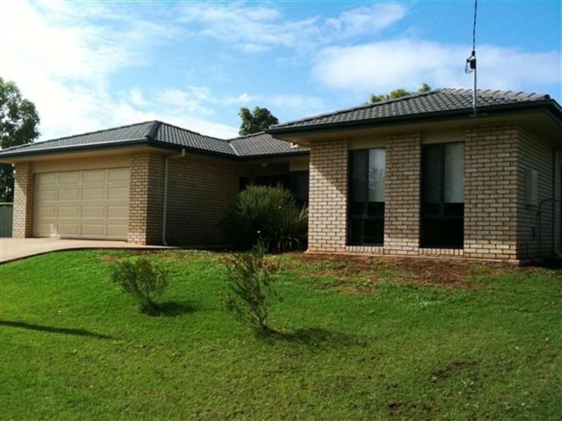 15 Harriet Street, Kingsthorpe QLD 4400