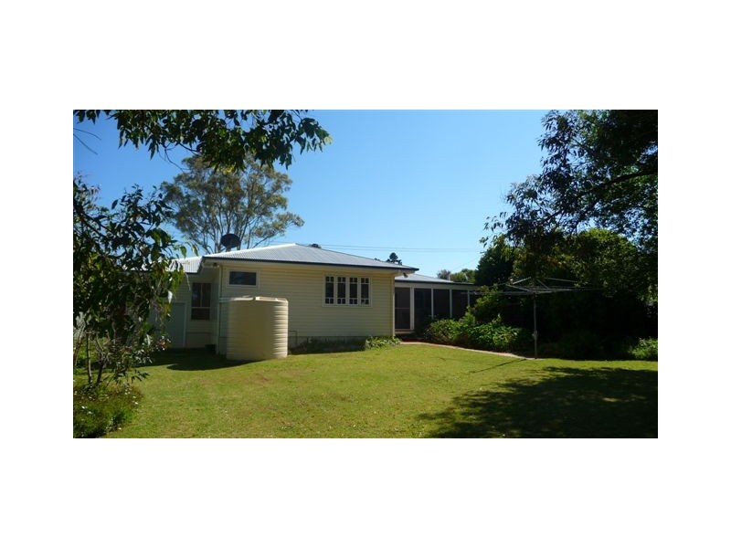 24 Mina Street, Rangeville QLD 4350