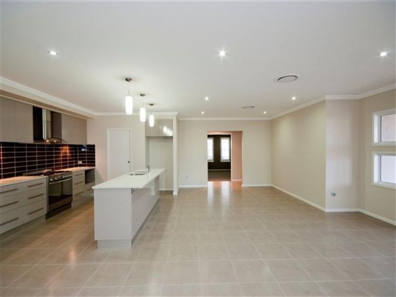 8 Ibis Court, Highfields QLD 4352