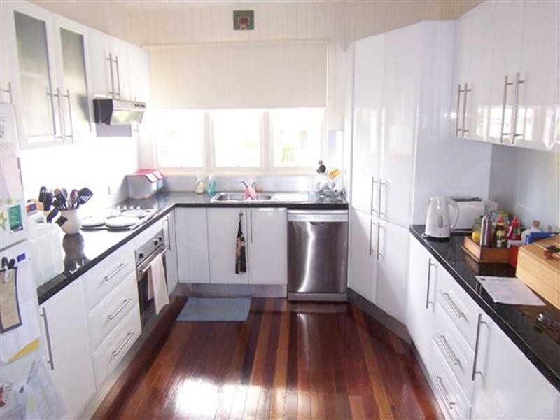 164 A and B Alderley Street, Centenary Heights QLD 4350