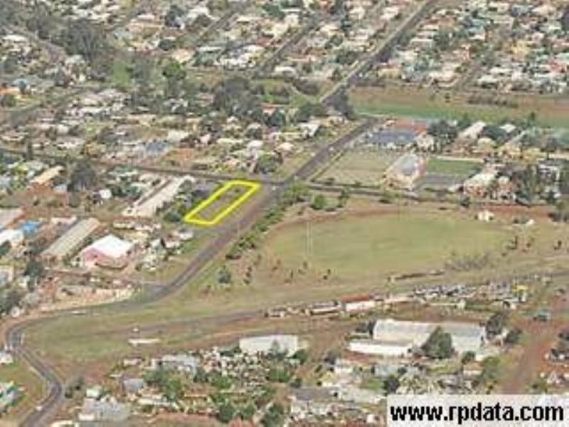 51 Gipps Street, Drayton QLD 4350