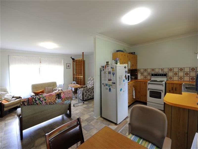 43 Jennifer Crescent, Darling Heights QLD 4350