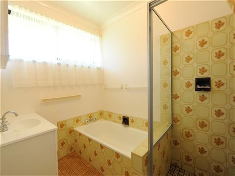 43 Jennifer Crescent, Darling Heights QLD 4350