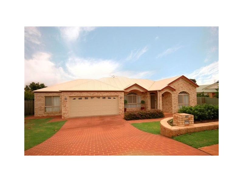 121 Spring Street, Middle Ridge QLD 4350