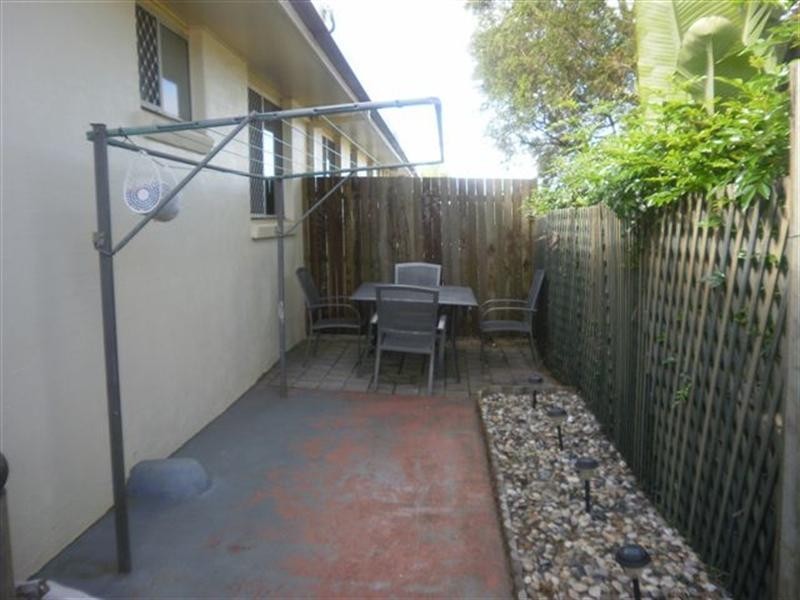 2/2 Faith Street, Rangeville QLD 4350