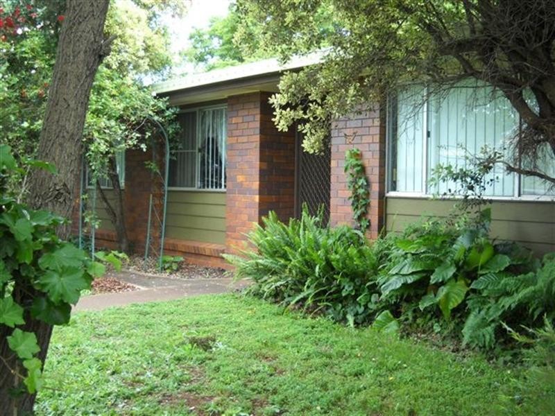 7 Wine Drive, Wilsonton Heights QLD 4350