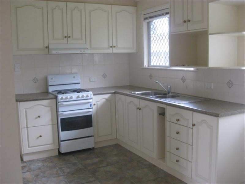 11 Brown Street, Newtown QLD 4350