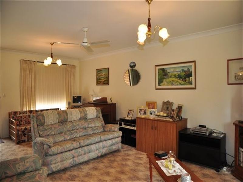 5/8 Highfields Road, Highfields QLD 4352