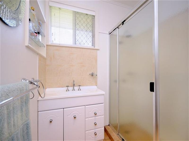 49 Wentworth Street, Centenary Heights QLD 4350