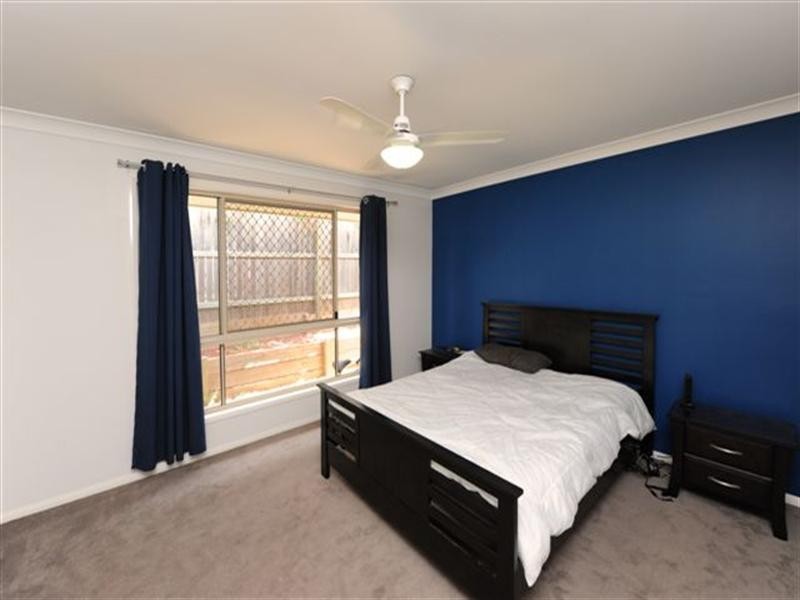 166D South Street, Centenary Heights QLD 4350
