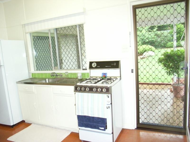 31 Alford Street, Mount Lofty QLD 4350