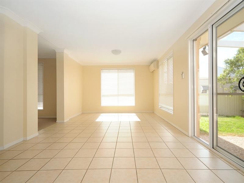 296 Ramsay Street, Middle Ridge QLD 4350