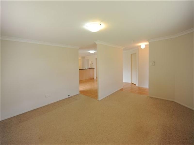 6 Pillar Street, Middle Ridge QLD 4350