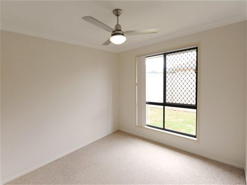 6 Pillar Street, Middle Ridge QLD 4350