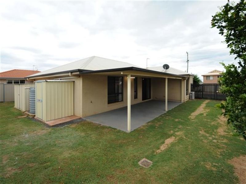 6 Pillar Street, Middle Ridge QLD 4350