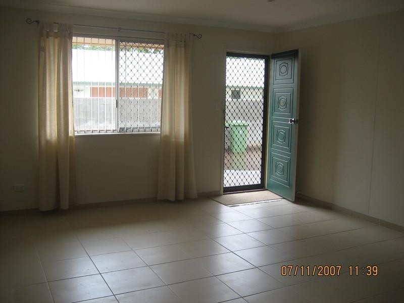 2/51 Grenier Street, Toowoomba QLD 4350