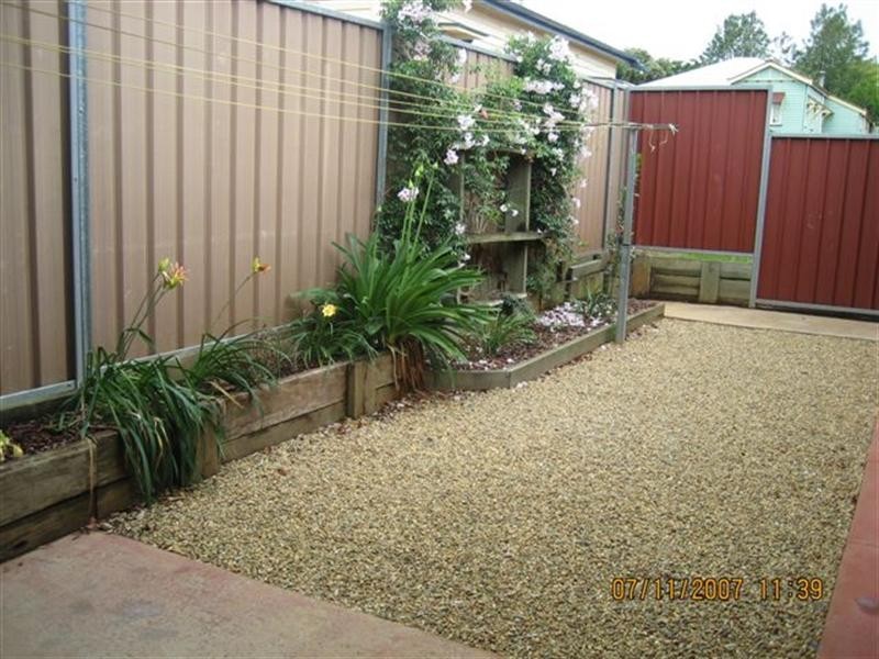 2/51 Grenier Street, Toowoomba QLD 4350