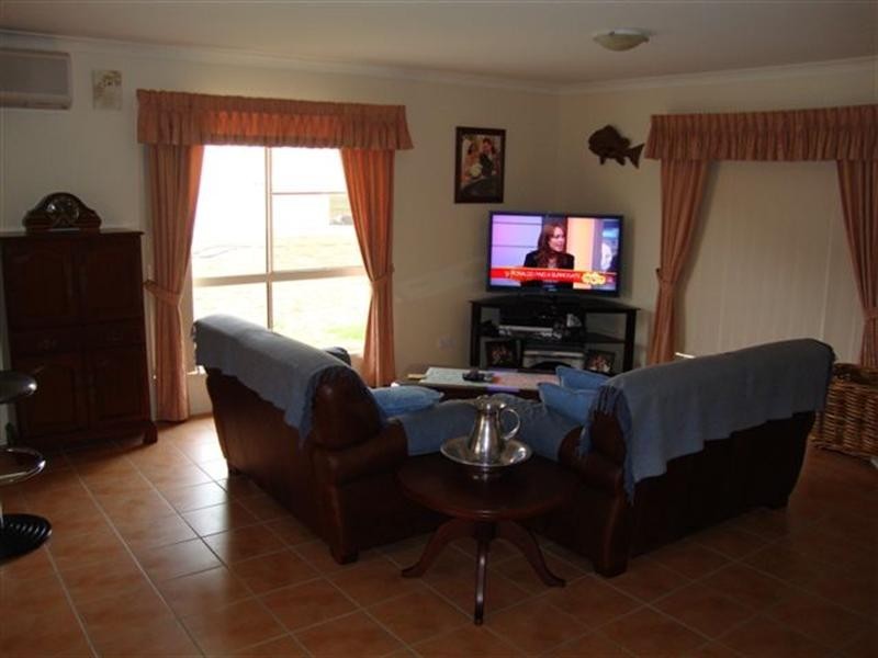 14 Michael Street, Westbrook QLD 4350