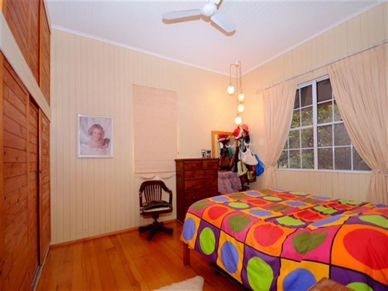 10 Warwick Street, Harristown QLD 4350