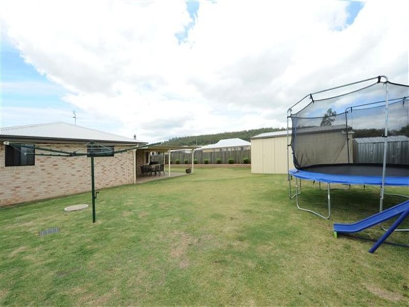11 Whitman Street, Westbrook QLD 4350