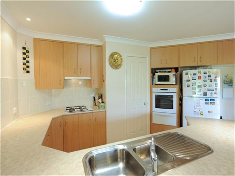 11 Dunbar Court, Highfields QLD 4352