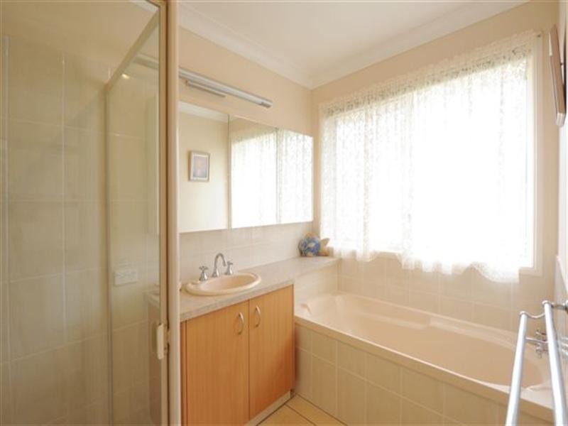 11 Dunbar Court, Highfields QLD 4352