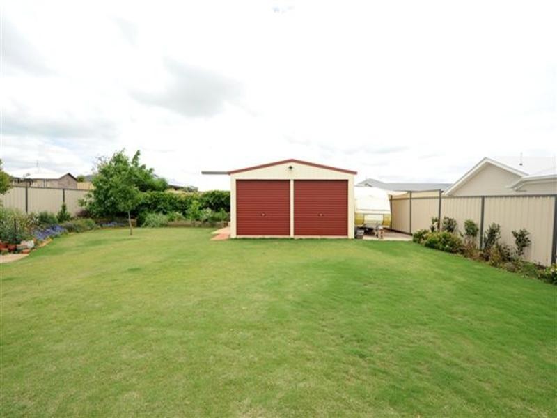 11 Dunbar Court, Highfields QLD 4352
