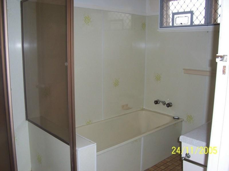 22 Hennessy Street, Harristown QLD 4350