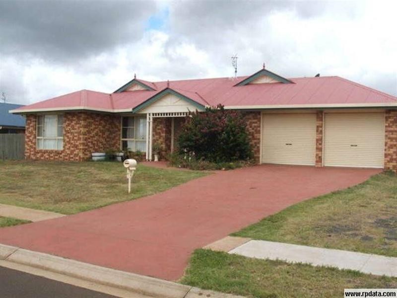 37 Belclaire Drive, Westbrook QLD 4350