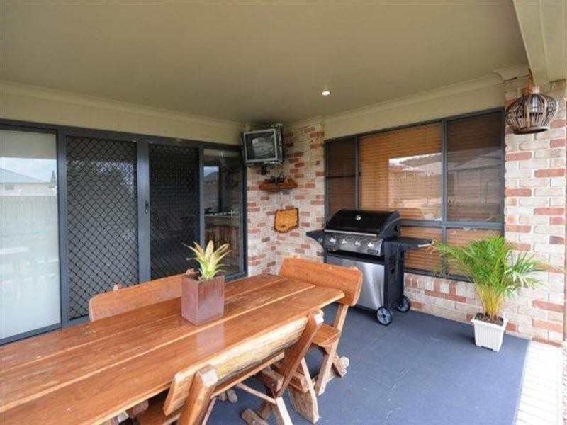 4 Marlowe Court, Westbrook QLD 4350