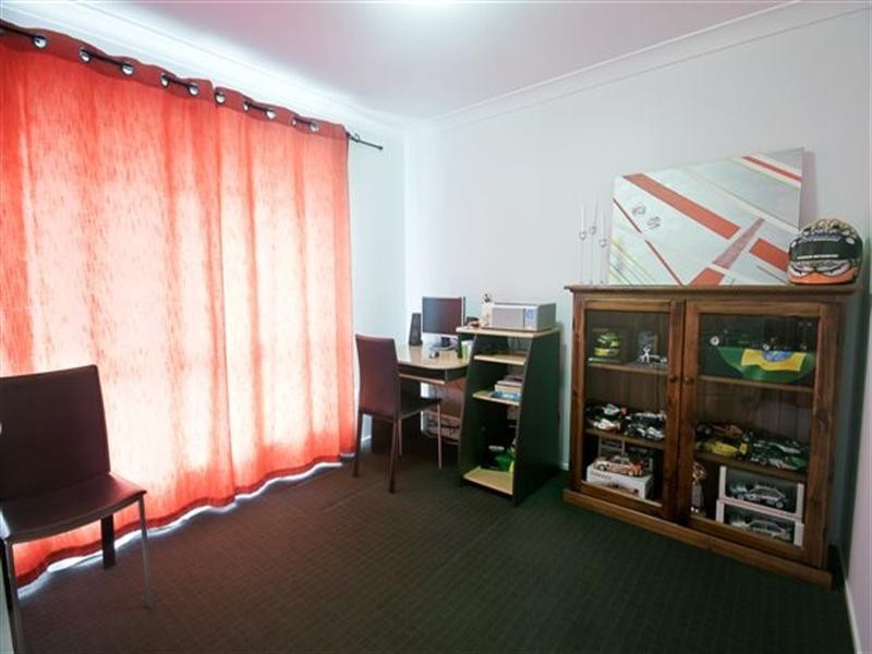 17 Whitman Street, Westbrook QLD 4350