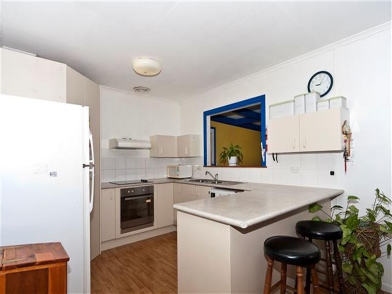 11 McNamara Street, Centenary Heights QLD 4350
