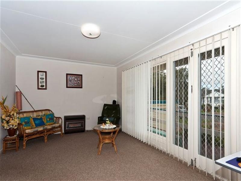 11 McNamara Street, Centenary Heights QLD 4350