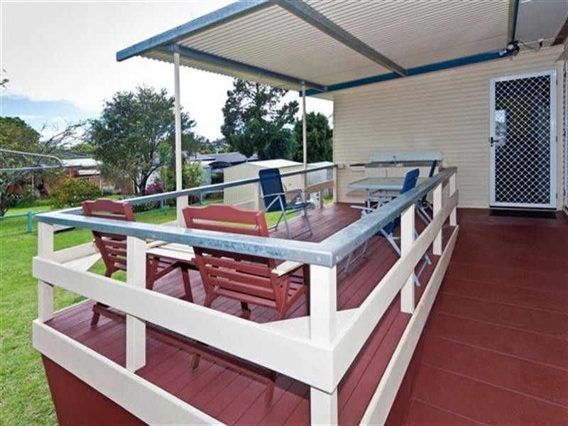 11 McNamara Street, Centenary Heights QLD 4350