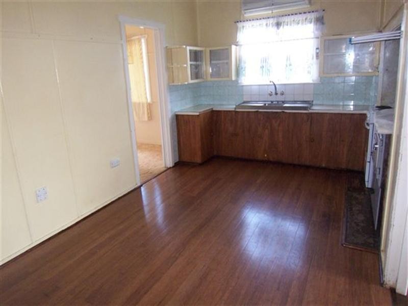 320a South Street, South Toowoomba QLD 4350