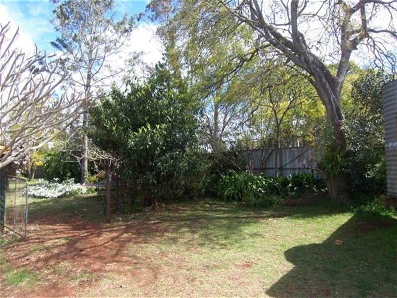 320a South Street, South Toowoomba QLD 4350
